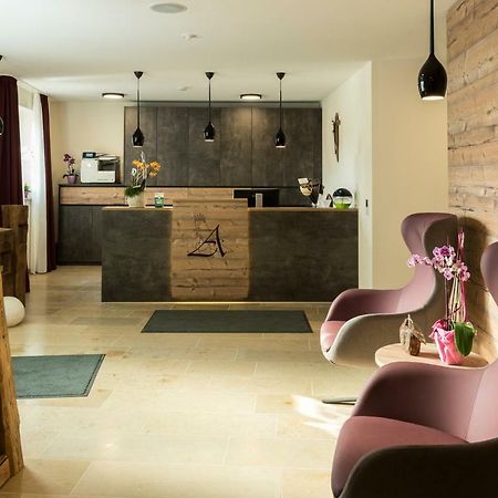 Oberbechingen Landhotel Zum Adler מראה חיצוני תמונה